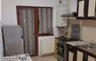 PROPRIETAR , garsoniera 40 mp. - 3