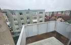 Apartament luminos de 2 camere, 51 mp - zona Garii - 1