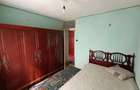 Vand apartament de 3 camere decomandate in suprafa?a de 57,25mp, situat in Bal? blocul 43 Zona Jiul.