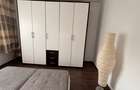Pers.fizica dau in chirie ap.2 camere tip PB zona Decebal etj 2 pe soare