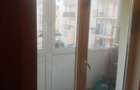 Apartament de vanzare cu parcare in zona Florilor!