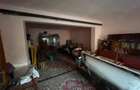 Casă cu 2 camere cu Teren 440 Mp în Central - 3