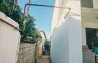 vand casa aproape de promenada