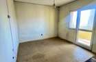 Vand apartament 3 camere Grivitei - 2