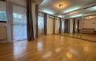 Vila D+P+ E1+M || CURTE PROPRIE SI GARAJ || EXPOZITIEI - 12
