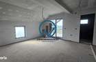 Vand apartament zona Craiovei 3 camere