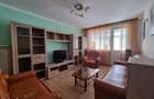 Apartament de vanzare cu 3 camere, cu loc de parcare - 2