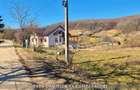 TEREN 872 MP ZONA LINISTITA AER CURAT