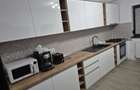 Inchiriez apartament 3 camere - 2