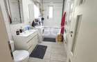 Apartament cu 3 camere decomandat în Turnișor - 5