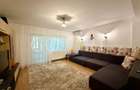 Apartament cu 3 camere | Două balcoane | Renovat