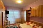 Apartament cu 3 camere decomandat în Uzina 2 - 10
