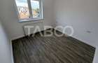 Apartament cu 4 camere semidecomandat în Central - 4