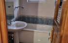 De inchiriat Apartament 2 camere centru et 1 - 2