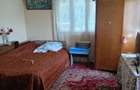 Vanzare casa batraneasca si teren in Targoviste - 4