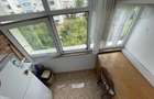 Apartament cu 3 camere decomandat în București - 4