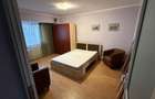 Inchiriez apartament 3 camere, centru langa spital - 1