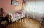 Apartament cu 3 camere decomandat în Aradului - 3