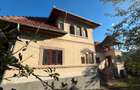 Casă individuală cu 7 camere cu Teren 1150 Mp în Cotești - 11