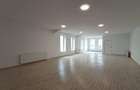 Spațiu comercial, de 590 mp, în Florești - 24
