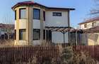 Casă cu 4 camere cu Teren 250 Mp în Joița - 2