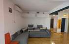Apartament cu 3 camere decomandat în Central - 2