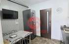 Apartament cu 3 camere semidecomandat în CET - 7
