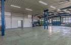 Spațiu industrial, de 330 mp, în Uzina 2 - 4