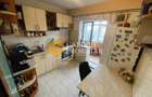 Apartament cu 3 camere decomandat în Canta - 2