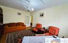 Apartament cu 3 camere decomandat în Piața Centrală - 2