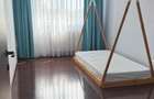 Apartament cu 3 camere decomandat în Sisești - 9