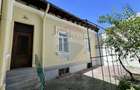 Casă individuală cu 4 camere cu Canalizare în Ultracentral - 2