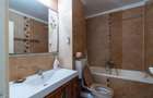 Apartament cu 3 camere decomandat în Girocului - 8
