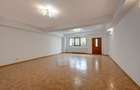 Spațiu comercial, de 276 mp, în 1 Mai - 1