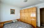 Apartament de vanzare cu 3 camere, decomandat, zona Soarelui