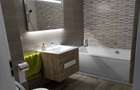 Apartament nou cu 3 camere, confort I, 68mp, etaj 2, superfinisat, mobilat si utilat, cu parcare, in - 2