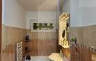 Apartament cu 4 camere decomandat în Circumvalațiunii - 12