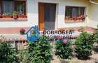 Casă cu 5 camere cu Teren 900 Mp în Somova - 1