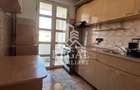 Apartament cu 3 camere în Micro 4 - 3