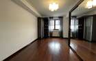 Apartament cu 7 camere decomandat în Iancu Nicolae - 8