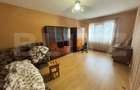 Apartament de inchiriat, 50 mp, zona Bradet - 1