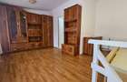 Apartament cu 2 camere de vanzare la casa in curte comuna