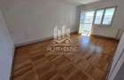 Apartament cu 3 camere decomandat în Central - 1