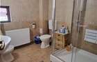 Casă individuală cu 8 camere cu Canalizare în Stupini - 23