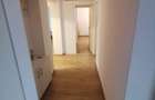 Apartament cu 4 camere decomandat în Dâmbovița - 13