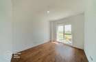 Apartament cu 3 camere semidecomandat în Central - 5