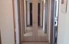 Inchiriez apartament decomandat metrou costin georgian - 11