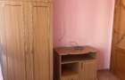 Apartament de inchiriat 3 camere  in zona foarte buna complet mobilat