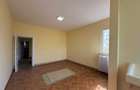 Casă individuală cu 3 camere cu Canalizare în Ultracentral - 8