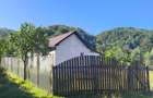 Casă cu 3 camere cu Teren 1053 Mp în Bănița - 1